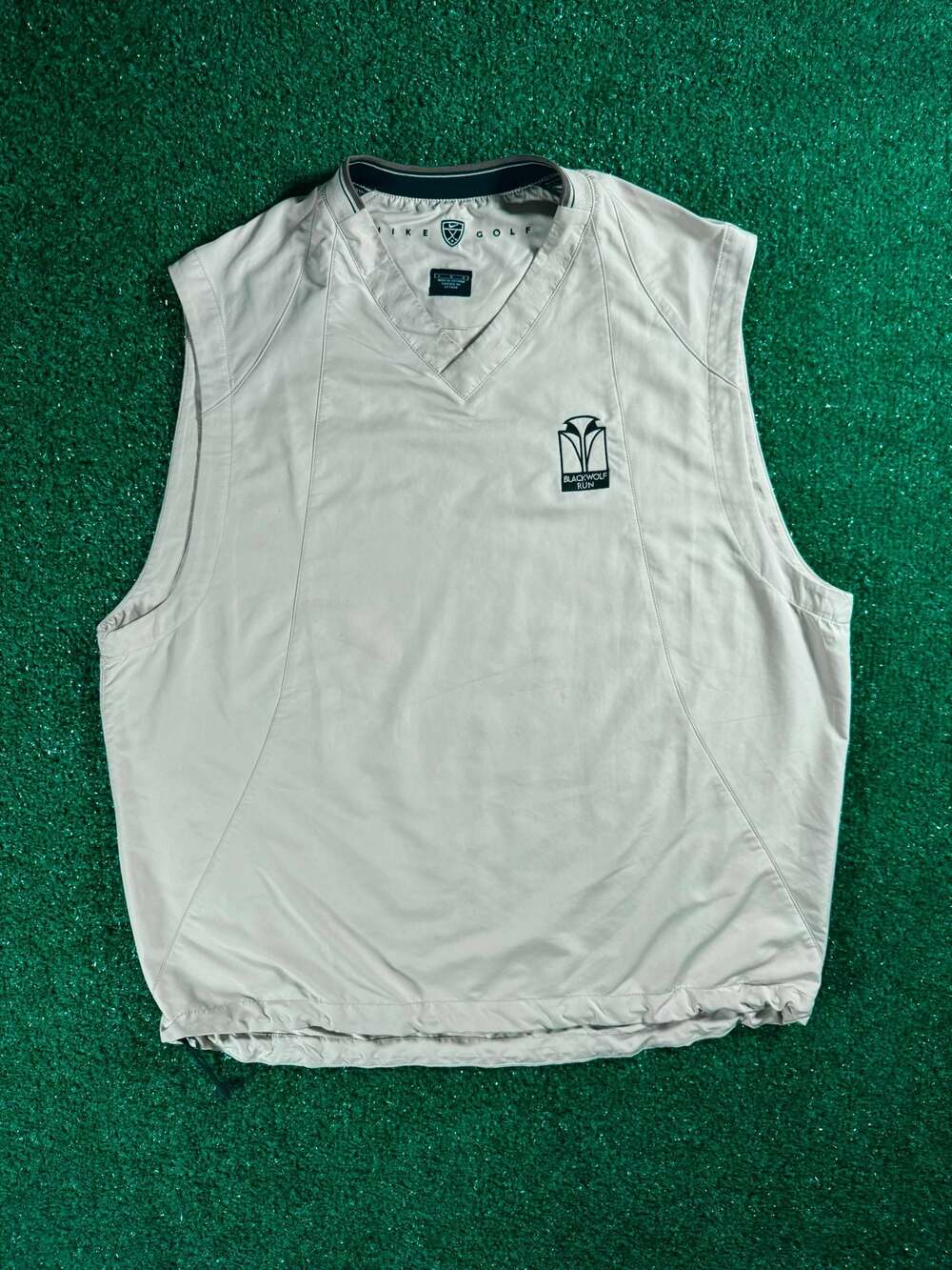 Nike Vintage Golf Men's Blackwolf Run V-Neck Windbreaker Golf Vest Beige Size L